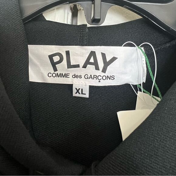 Comme des Garçons PLAY Black/Red Embroidered Heart Logo Pullover Hoodie Size XL - Picture 9 of 13